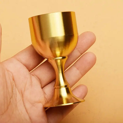 https://ae01.alicdn.com/kf/S7b35dceb5cd64b34afc7e0721305cc59N/1Pcs-Brass-Chalice-Cup-Cocktail-Wine-Goblet-Brass-Beverage-Goblet-Metal-Liquor-Cup-for-Party-Home.jpg_640x640.jpg