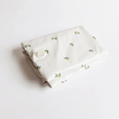 https://ae01.alicdn.com/kf/Sa5ca38c4674047cc95b32263bc62323cr/Baby-Inflatable-Tub-Cute-Print-Petal-Pool-Baby-Bathtub-PVC-Newborn-Swimming-Pool-Portable-Carry-Baby.jpg